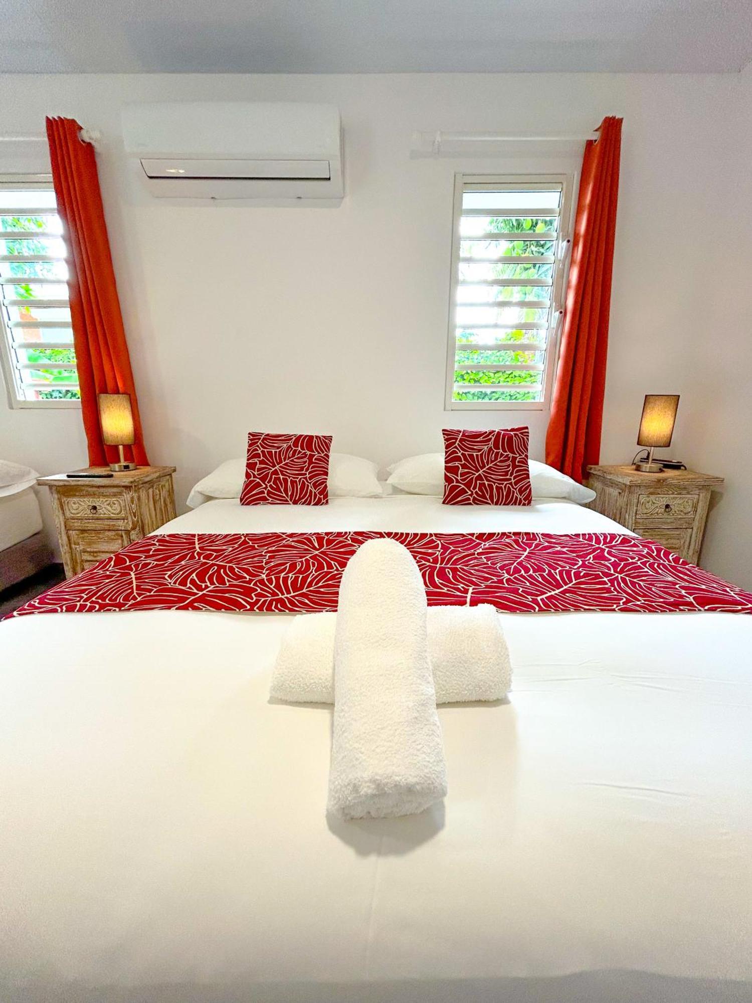 Pare Lodge Tahiti Pirae Pokoj fotografie