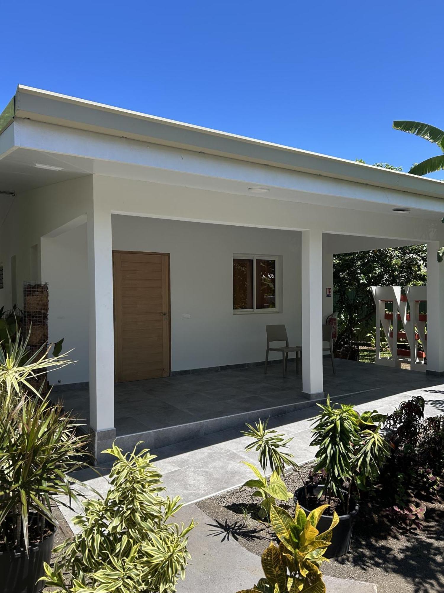 Pare Lodge Tahiti Pirae Pokoj fotografie